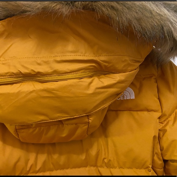 North Face Winter Jacket - Picture 8 of 8
